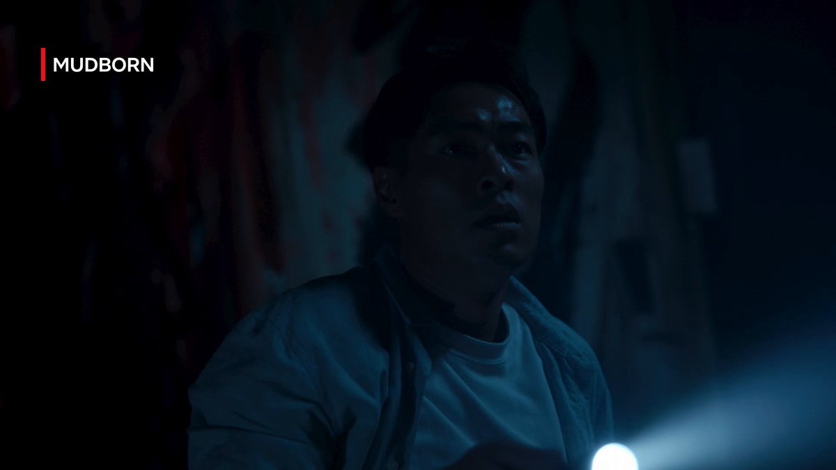 Seorang developer video game horor virtual diteror kejadian mengerikan setelah membawa pulang boneka terkutuk dari tempat angker. Film Taiwan Mudborn, udah tayang di Netflix!