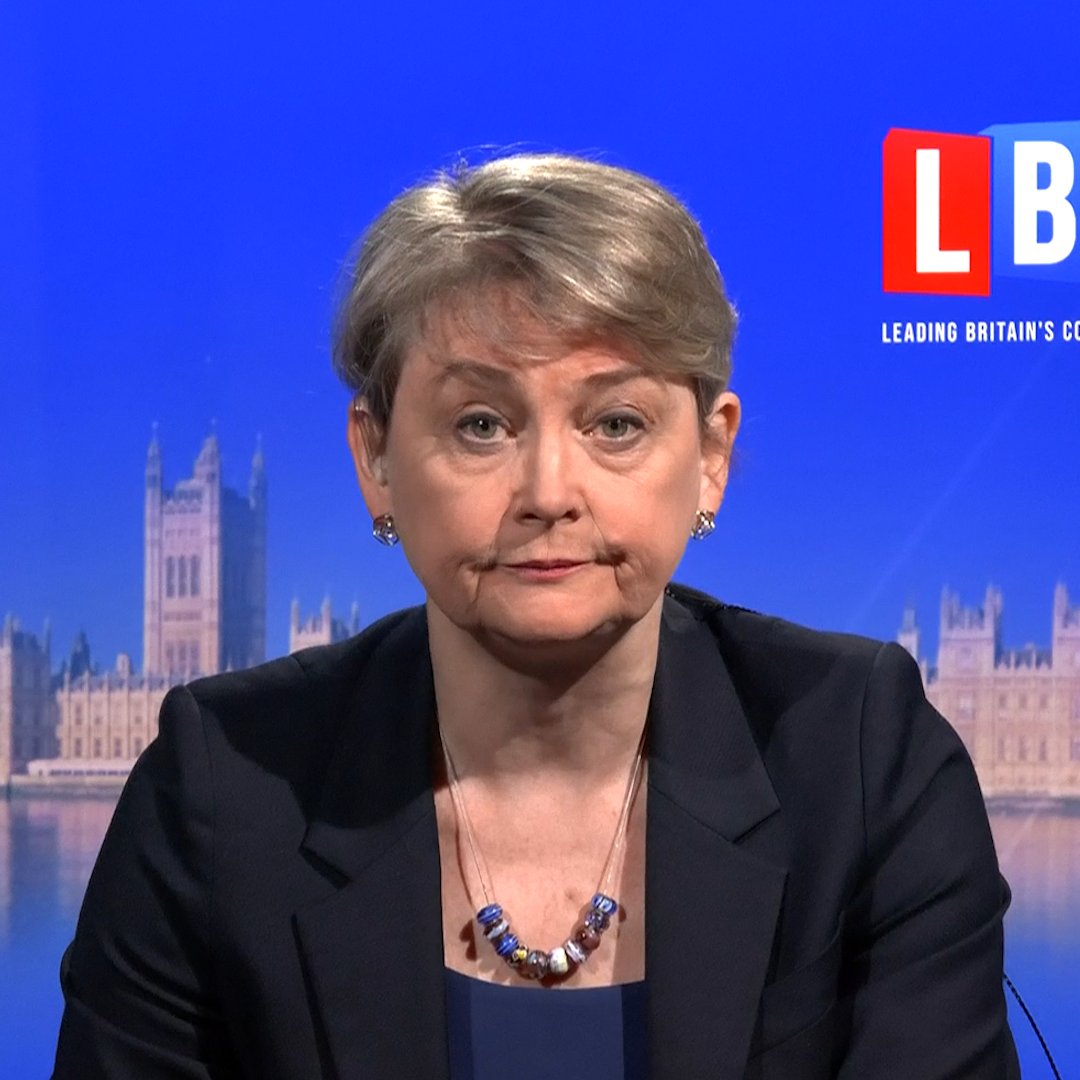 ‘Why was this allowed to happen?!’ Nick Ferrari asks Yvette Cooper why Russian ships weren’t seized from the English Channel yesterday.