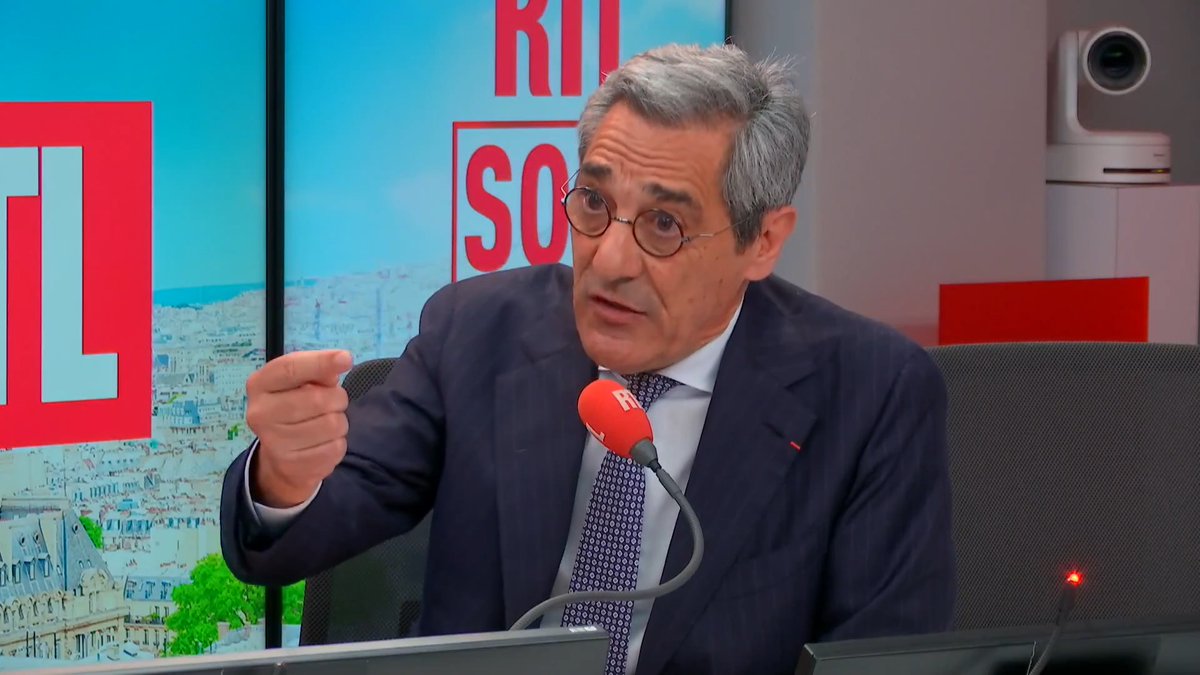 🔴🇫🇷 INFO | Le ministre du pouvoir d'achat (oui ça existe) annonce "Au moins dix centimes de baisse" sur le carburant Merci monseigneur. 🫵🏻 DEHORS.