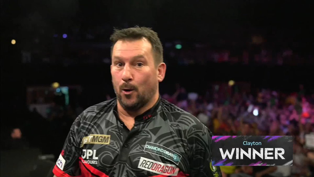 CLAYTON REGAINS TOP SPOT! 💪 Jonny Clayton avenges back-to-back defeats against Josh Rock to progress to the Night Ten final! The Welshman defies a late fightback from Rock to return to the top of the Premier League table! 📲 #PLDarts | SF1
