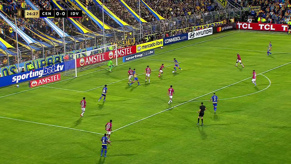 De seguir así, Aldair Quintana va ser el mejor arquero del fútbol ecuatoriano. FIGURA EN ARROYITO.