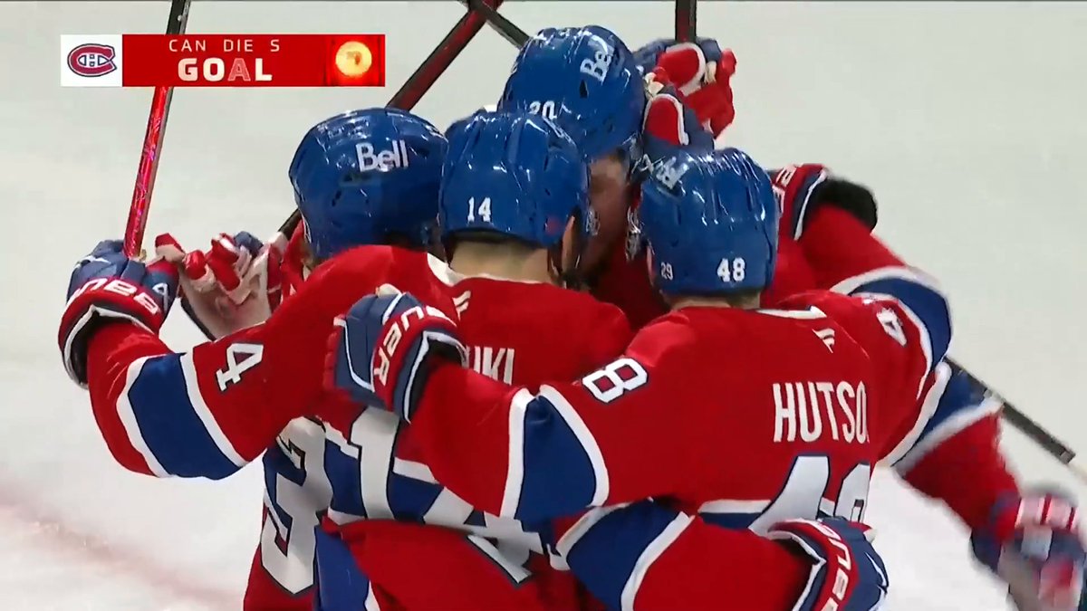 JURAJ SLAFKOVSKÝ SCORES THE GAME-WINNING GOAL LATE IN THE THIRD! 😱