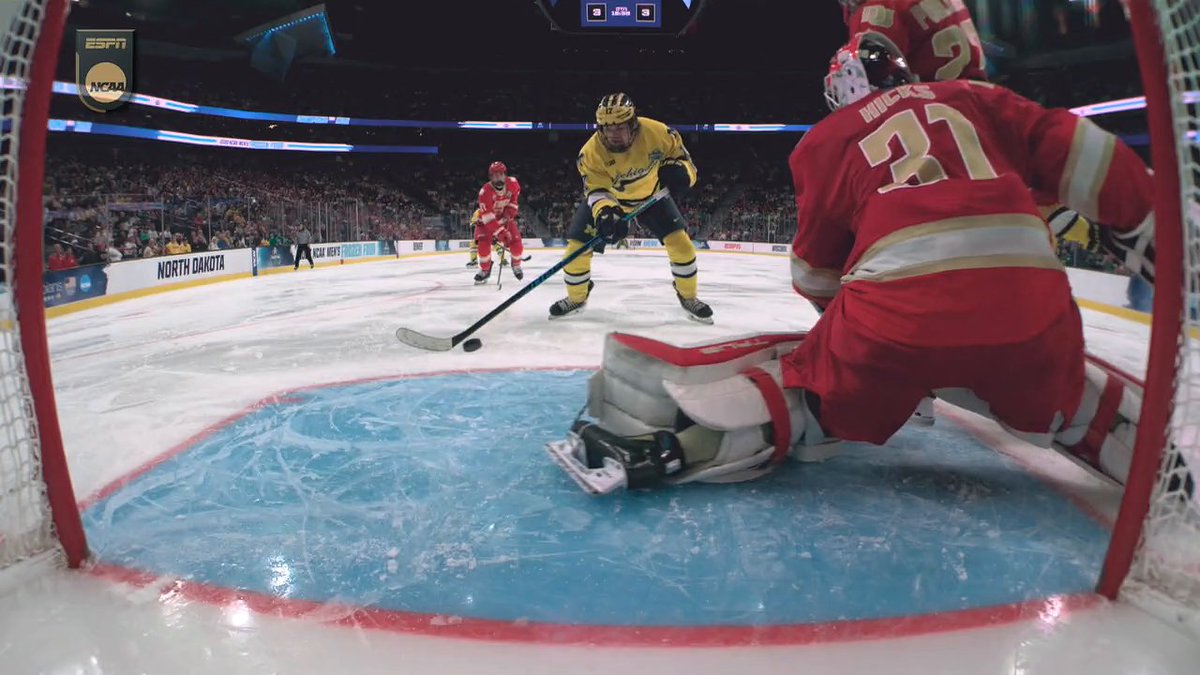 JOHNNY "ON THE SPOT" HICKS KEEPS DENVER ALIVE IN OT 😱