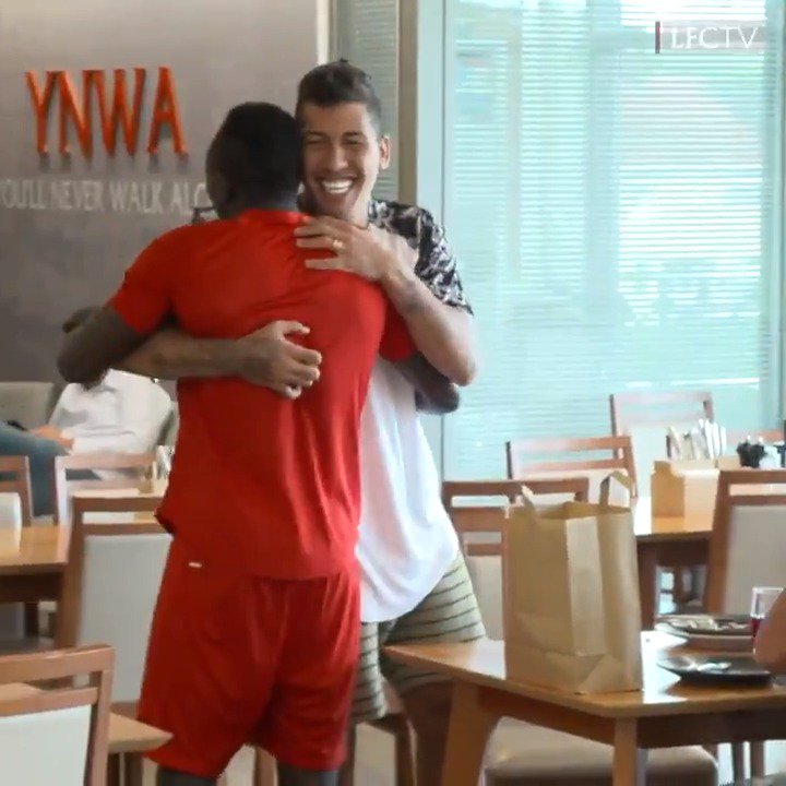 Robbo to Sadio … ‘Shut Up’ 🤣🤣