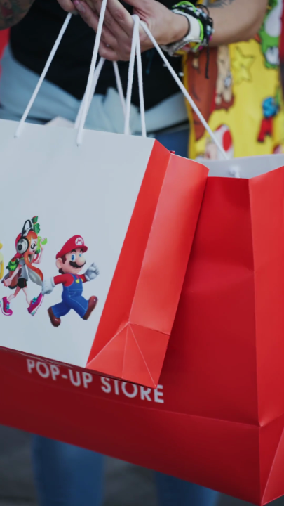 Was habt ihr euch gesichert? Nicht verpassen: Heute und morgen findet das letzte Öffnungswochenende des Nintendo POP‑UP STORES in GERMANY statt. #NintendoPopUpStore