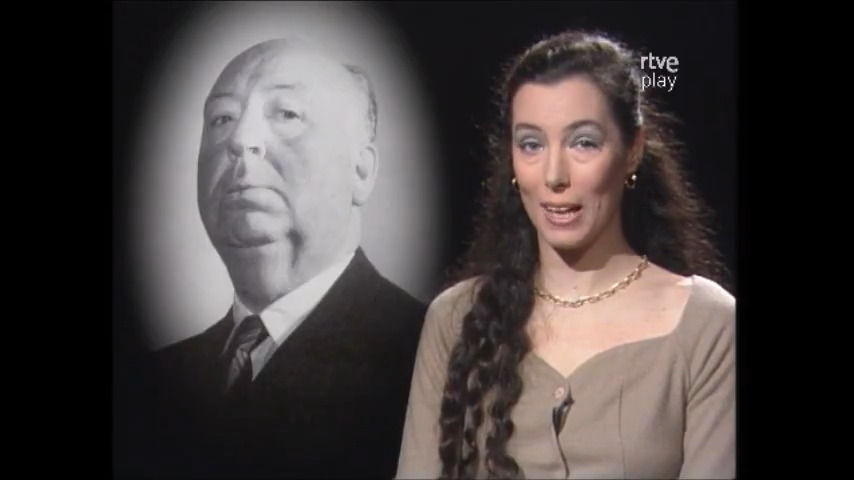 ¿Qué película de Alfred Hitchcok es tu preferida? TVE las emitió todas en enero de 1990. Y te las presentaron Marina Saura y Emilio Linder en este especial de 'De película' --> #FelizFinde #FelizViernesATodos #10Abril