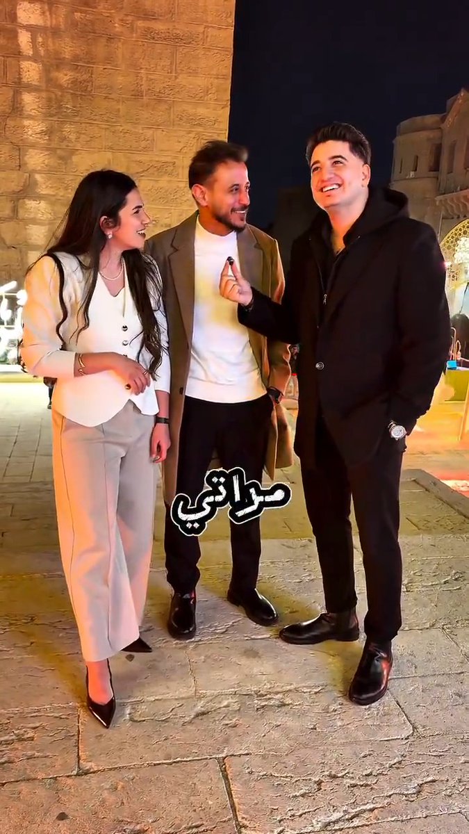 نوعية الأسئلة اللي بتعمل مشاكل بتاع أختك ولا مراتك بس كلهم جاوبوا إجابات مقنعة ماعدا واحد انا حسيته مجبر على الإجابة لو عرفتوه قولوا 😄