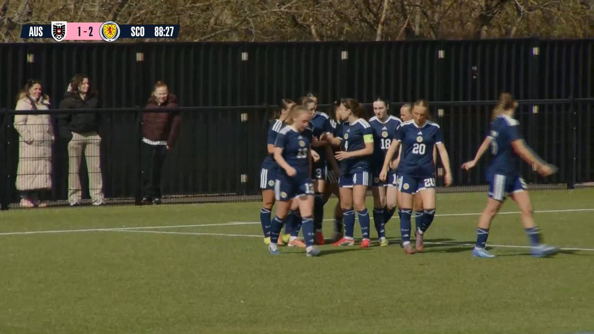 #SCOW19s | A second penalty gives us the lead 💪 Confidently slotted home by Sophia Martin! #YoungTeam