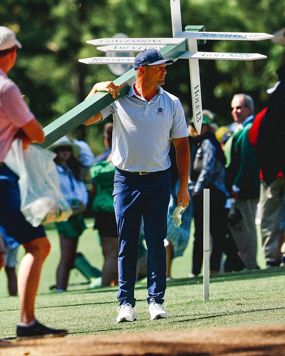 Bryson DeChambeau's "redecorating" of the 13th hole was one of the most viral moments from the 2024 Masters. 🤯 Golf Digest photographer Ben Walton breaks down how he captured it all on camera. 📸