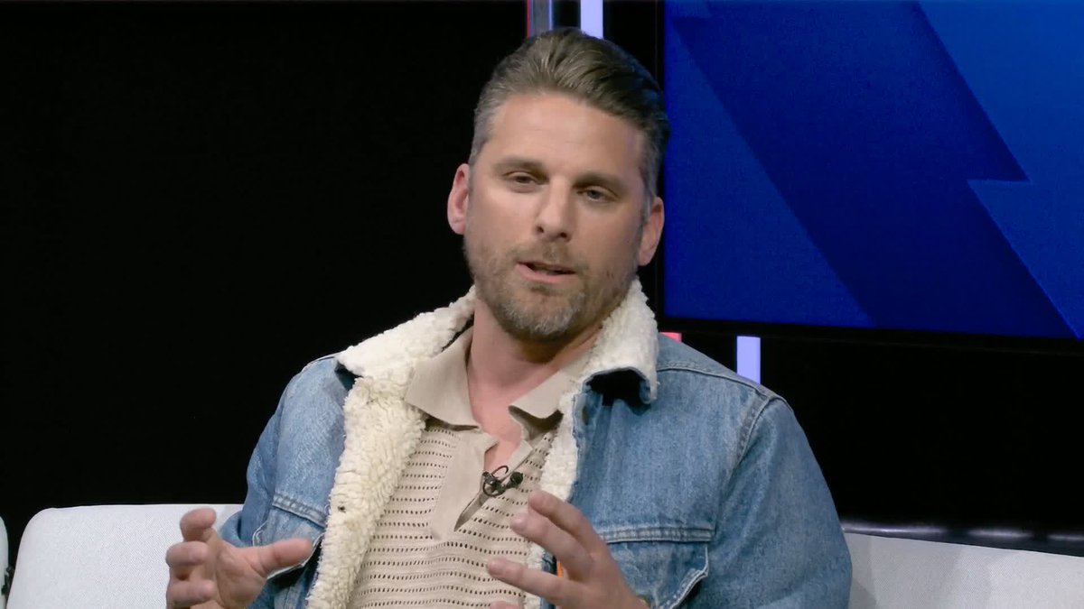 ''They've got to bring in the right personalities that fit the Manchester United way of playing'' David Bentley on what Michael Carrick's side need to do to improve this summer, with or without the interim head coach 🔴