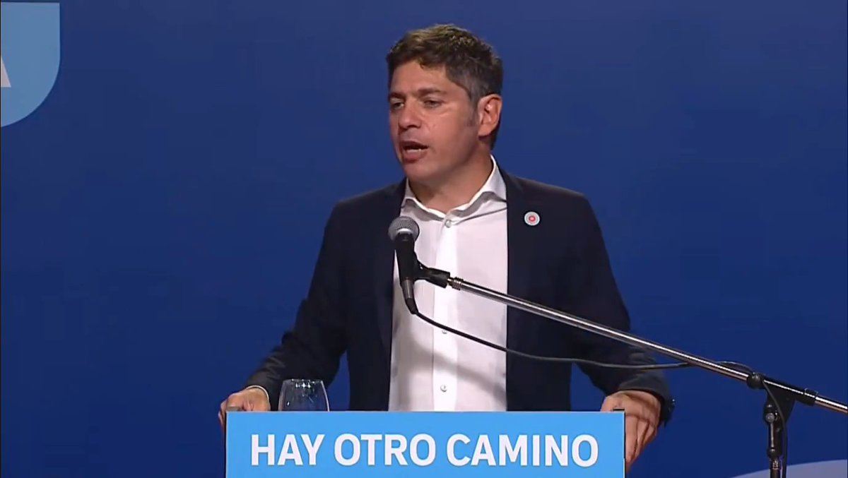 Axel dijo ARMEMOS UN PROYECTO DE PAÍS PARA SACAR A ESTOS CORRUPTOS HAMBREADORES DEL PODER y me conquistó. Kicillof? Presidente.