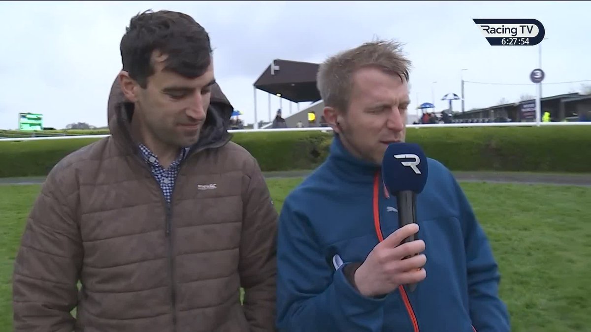 Safe to say, connections of James The Brave are enjoying the journey! 🔵🔴🟡 Wexford Racecourse | Padraig Butler