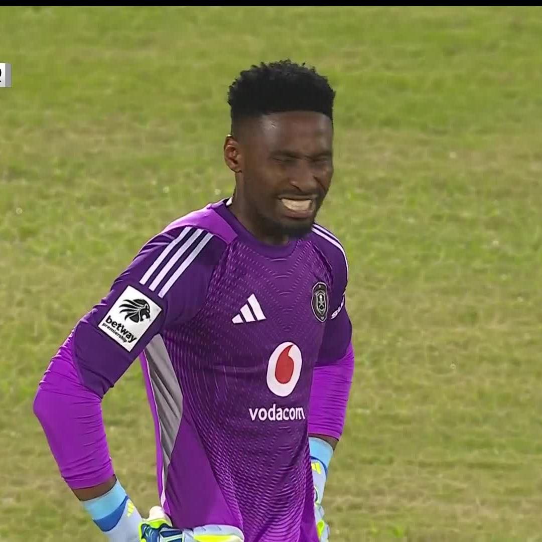 THULANI GUMEDE 🤯 The Natal Rich Boyz are launching rockets early on 🚀 📺 Stream #BetwayPrem on DStv: