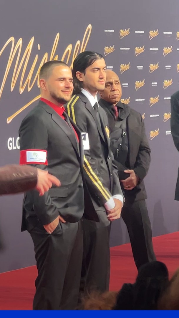 Les fils de Michael Jackson présents à l'avant-première mondiale du biopic sur leur père