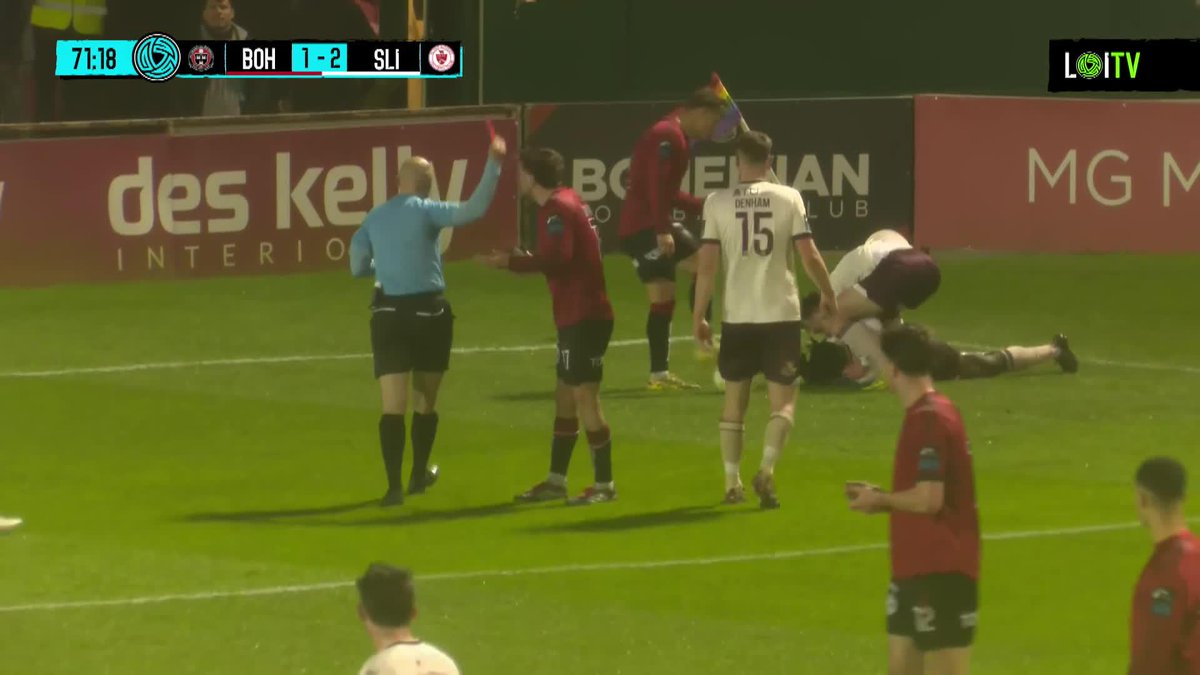 Adam McDonnell has been handed his second yellow of the game and Bohs are down to ten 🔴