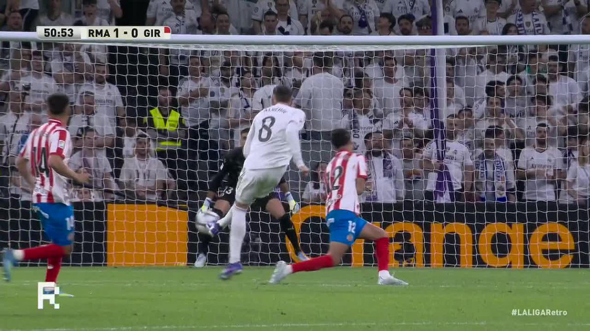 FEDERICO VALVERDE WITH A POWERFUL STRIKE TO OPEN THE SCORING FOR REAL MADRID 💥