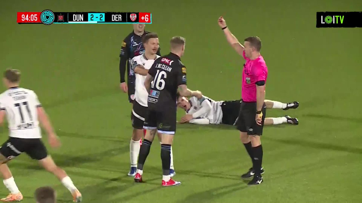 James McClean received a second yellow right at the end of the game in Oriel 🟥