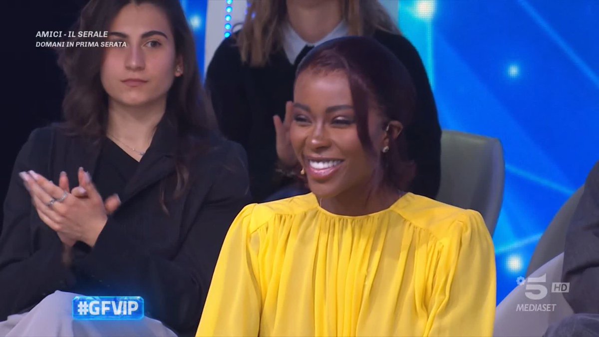 Ibiza dice la sua su chi considera il più invisibile della Casa… e lo scontro con Blu lo si accende subito 🔥 #GFVIP