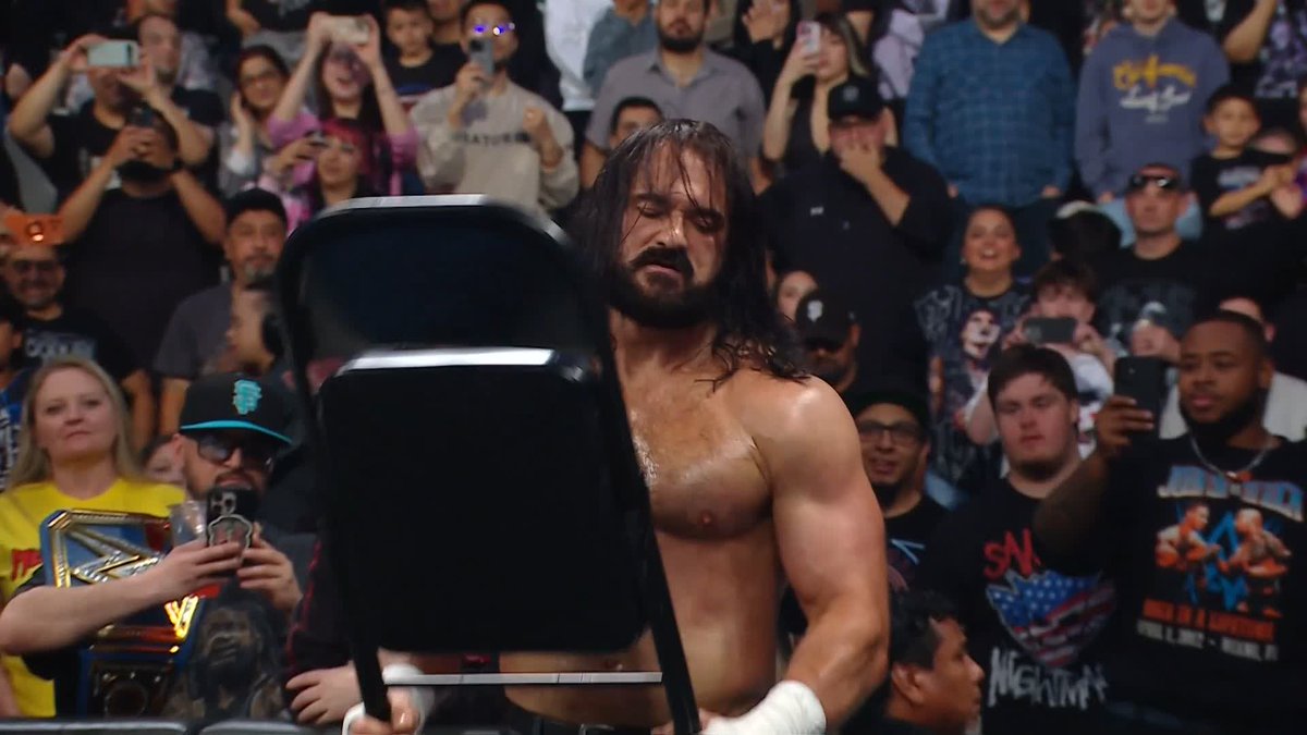 IT'S DREW McINTYRE!!! 😱 Drew