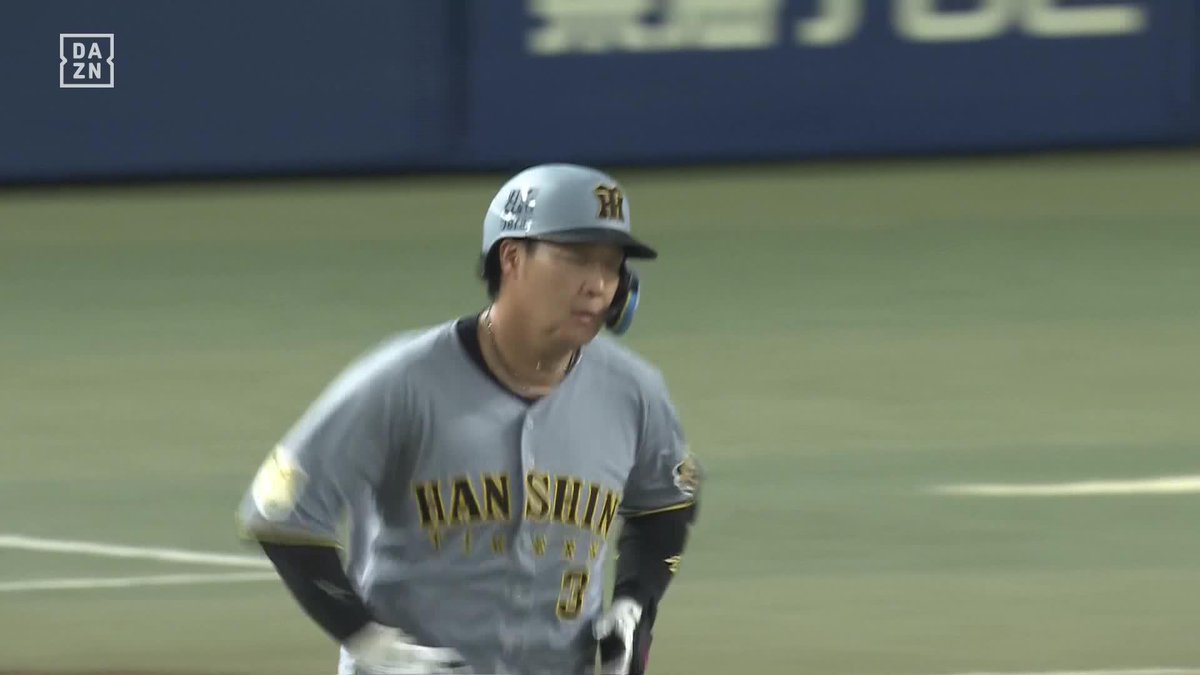 待ちわびた一撃 初夏の陽気に包まれて 大山悠輔がシーズン第1号ホームラン ⚾️中日×阪神 #阪神タイガース #だったらDAZN 野球専用パック「DAZN BASEBALL」 ✔ 月々2,300円（年間プラン・月々払い） ✔ 初月無料キャンペーン中（〜4/19まで） ▶ 視聴はこちら