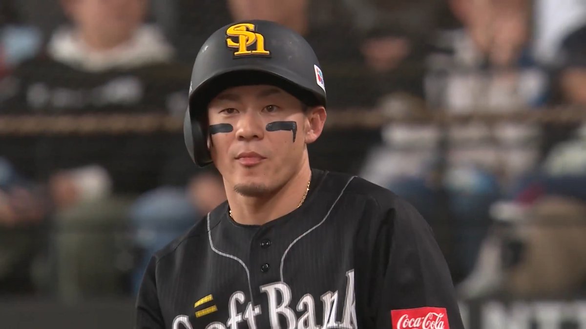 恐怖の9番バッターの一振り😱 福岡ソフトバンク 牧原大成 選手が満塁から勝ち越しタイムリーヒット👏 👇ライブ配信はこちら