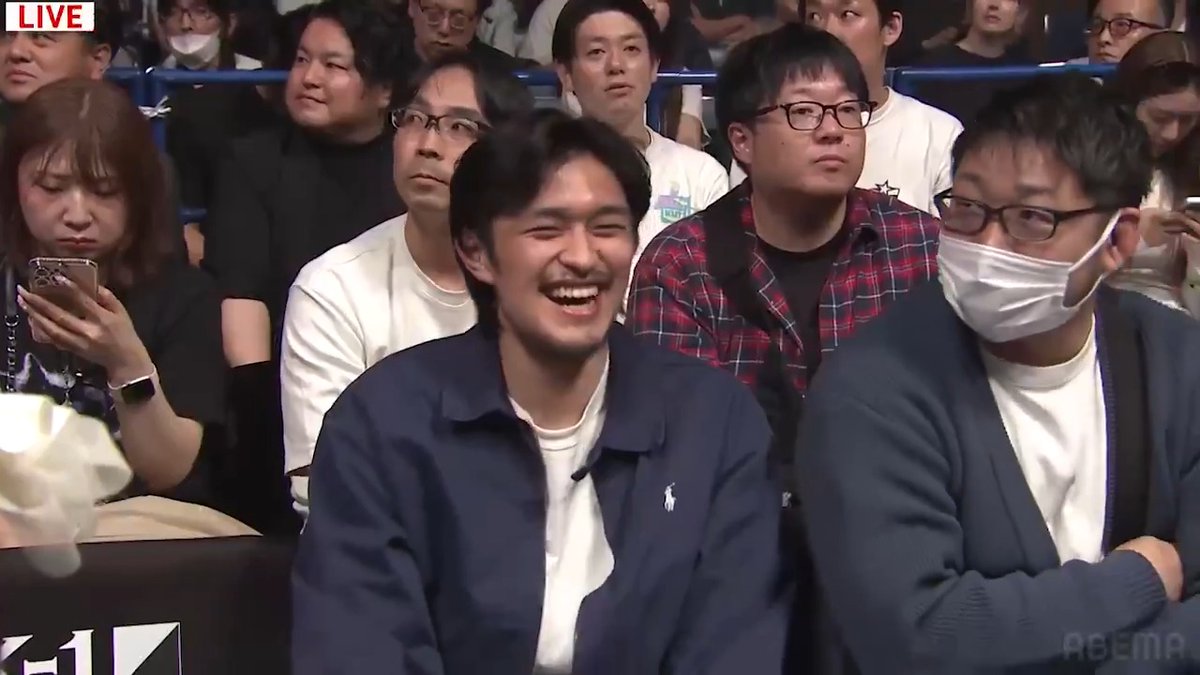 【K-1の会場に弾ける笑顔のSaku Jr.】 観客席でにこやかな表情の 桜庭大世選手!! #k1genki 2026 ABEMAで全試合無料生中継📡 桜庭大世 Taisei Sakuraba