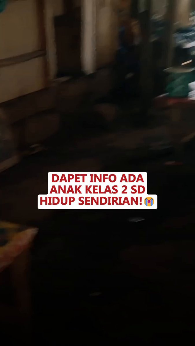 Nggak masuk akal, anak kelas 2 SD harus hidup sebatang kara di rumah sepi... 😭 Bayangin Aliya (8th), yatim yang ditinggal ibunya entah ke mana. Nenek yang selama ini ngerawat juga udah meninggal. Sekarang dia bener-bener sendirian. Buat makan, dia harus masuk semak-semak cari kayu bakar buat dijual. Kalau kayunya laku, Aliya baru bisa makan. Kalau nggak? Dia cuma bisa nahan lapar sambil nangis di rumah yang gelap. Anak sekecil ini harusnya belajar, bukan banting tulang cari makan sendirian 💔