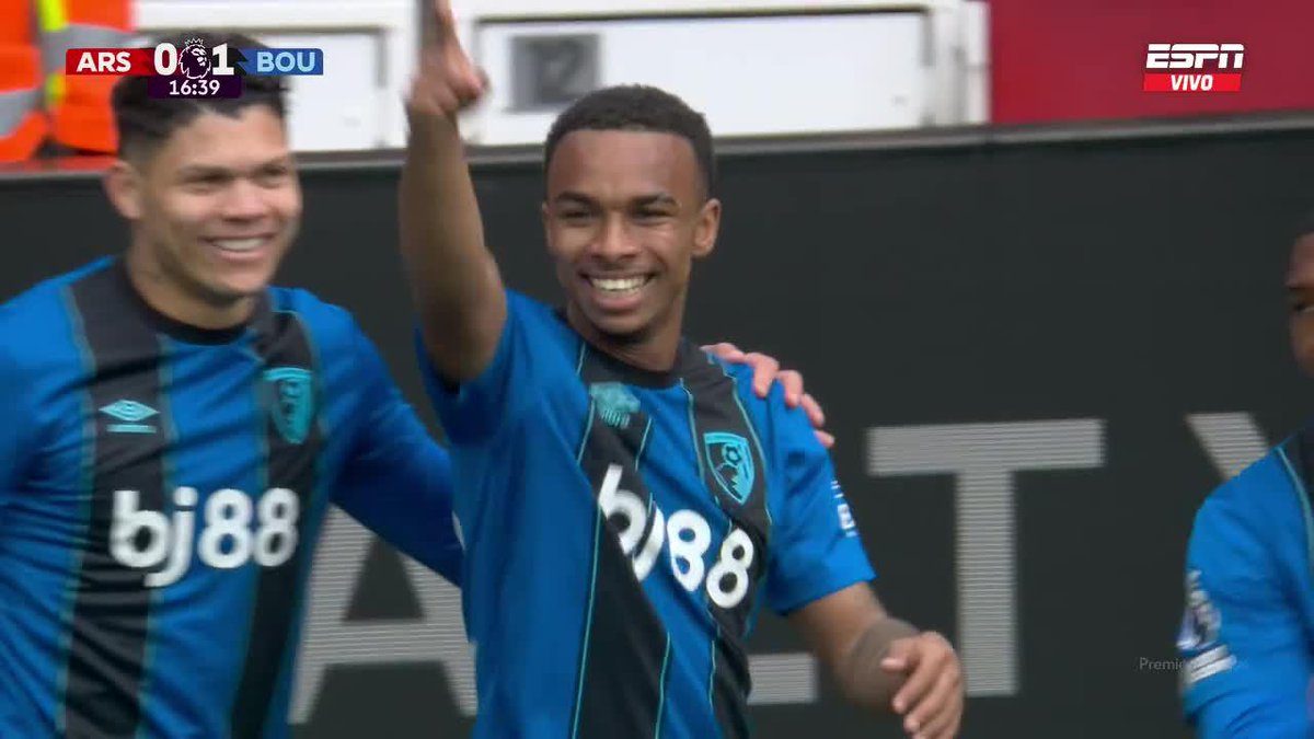 😳🏴󠁧󠁢󠁥󠁮󠁧󠁿 BOURNEMOUTH LE GANA 1-0 AL ARSENAL COMO VISITANTE.