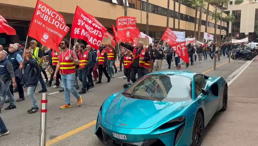 🇲🇨 FLASH | Les syndicaux manifestent à Monaco contre un projet de réforme des retraites et demandent un salaire minimum mensuel de 2 620 € pour 39 heures de travail.