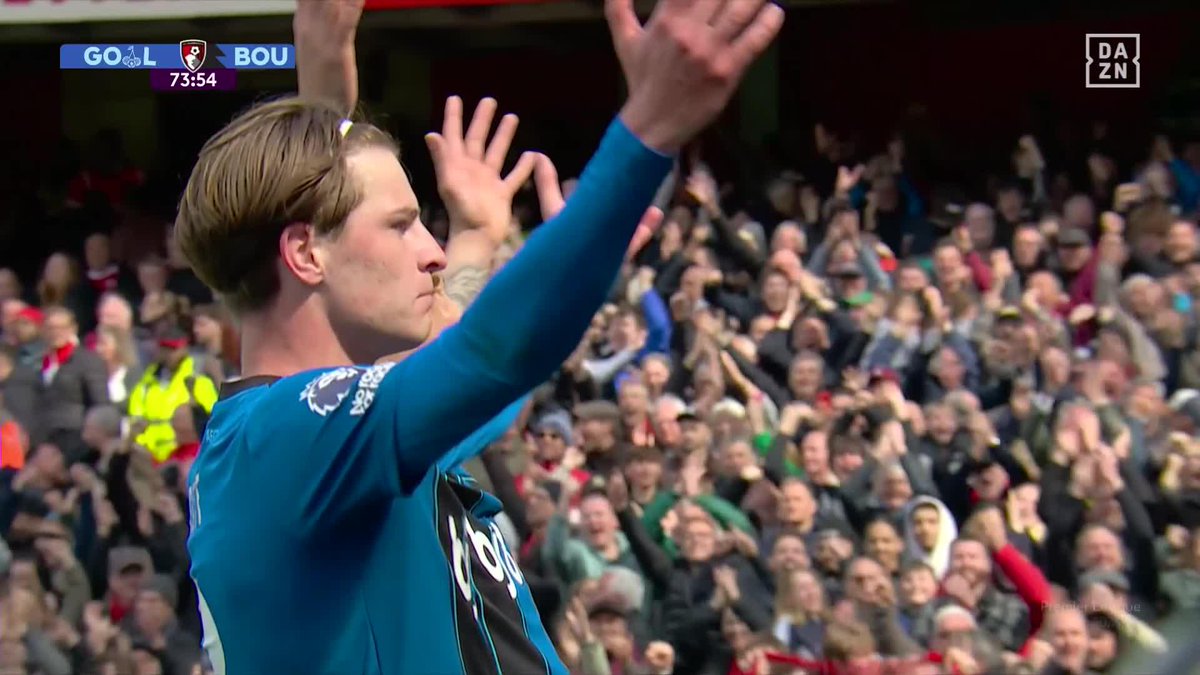 IRAOLA METE UN KO AL ARSENAL QUE LO PUEDE DEJAR SIN LA PREMIER 💥 El Bournemouth conquista el Emirates... ¡y ahora el Manchester City depende de sí mismo para ganar el título! #PremierLeagueDAZN ⚽🏴󠁧󠁢󠁥󠁮󠁧󠁿