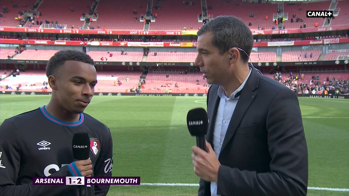 ๐ฃ๏ธ "C'est plus des rรชves, c'est des objectifs." Eli Junior Kroupi revient sur la barre des 10 buts qu'il a atteint en PL aujourd'hui lors de la victoire contre Arsenal ๐ซ #PremierLeague