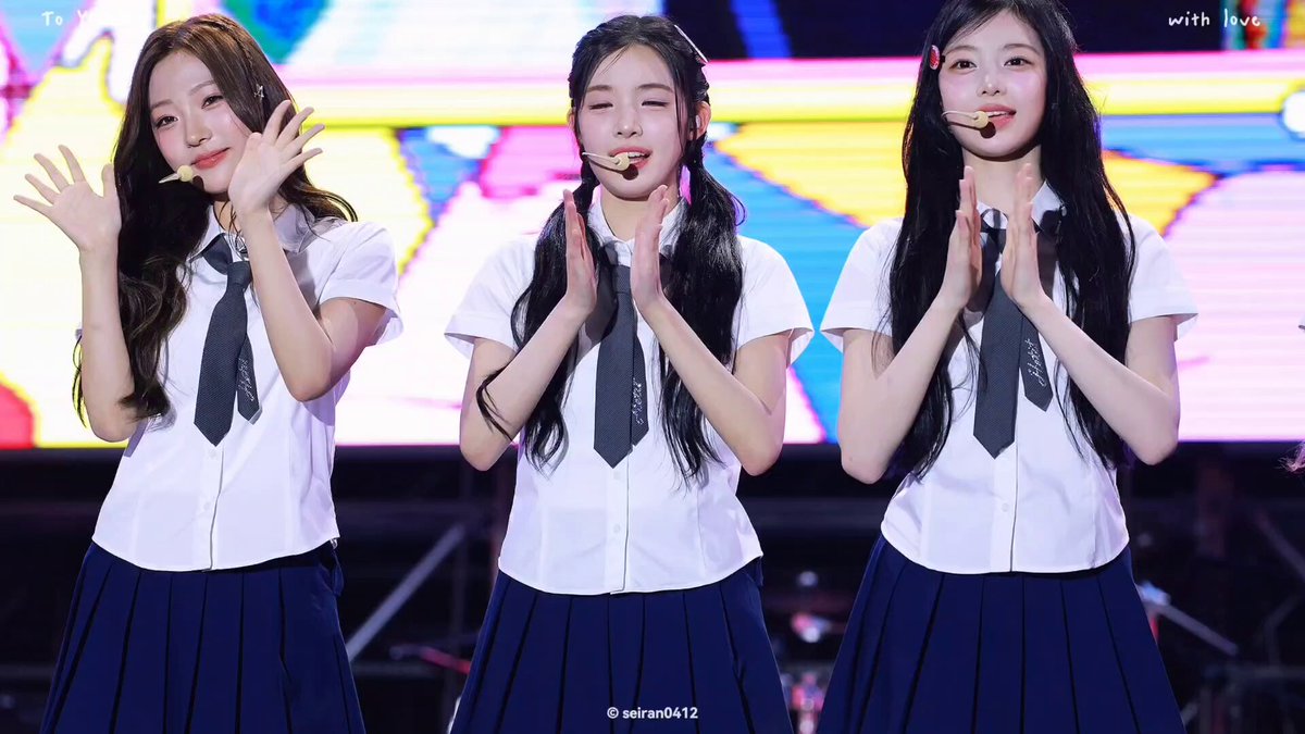 몇 개월전부터 생일카페 준비하기 위해 사진이랑 영상을 점점 정리하면서 다시 사진들이랑 영상들 찾아보고 “우리가 이렇게 많은 시간을 함께했구나”라는 생각이 있었다. 항상 할말이 많은데 어떻게 정확하게 전달할 수 있는지를 잘 모르겠지만 그래도 하람이에게 얘기해주고 싶어… 하람아, 알죠? 사랑한다고❣️ #스무살_유하의_첫_페이지 #HAPPYYUHADAY #HopAprilWithYuha #YUHA #유하 #Hearts2Hearts #하츠투하츠 #H2H
