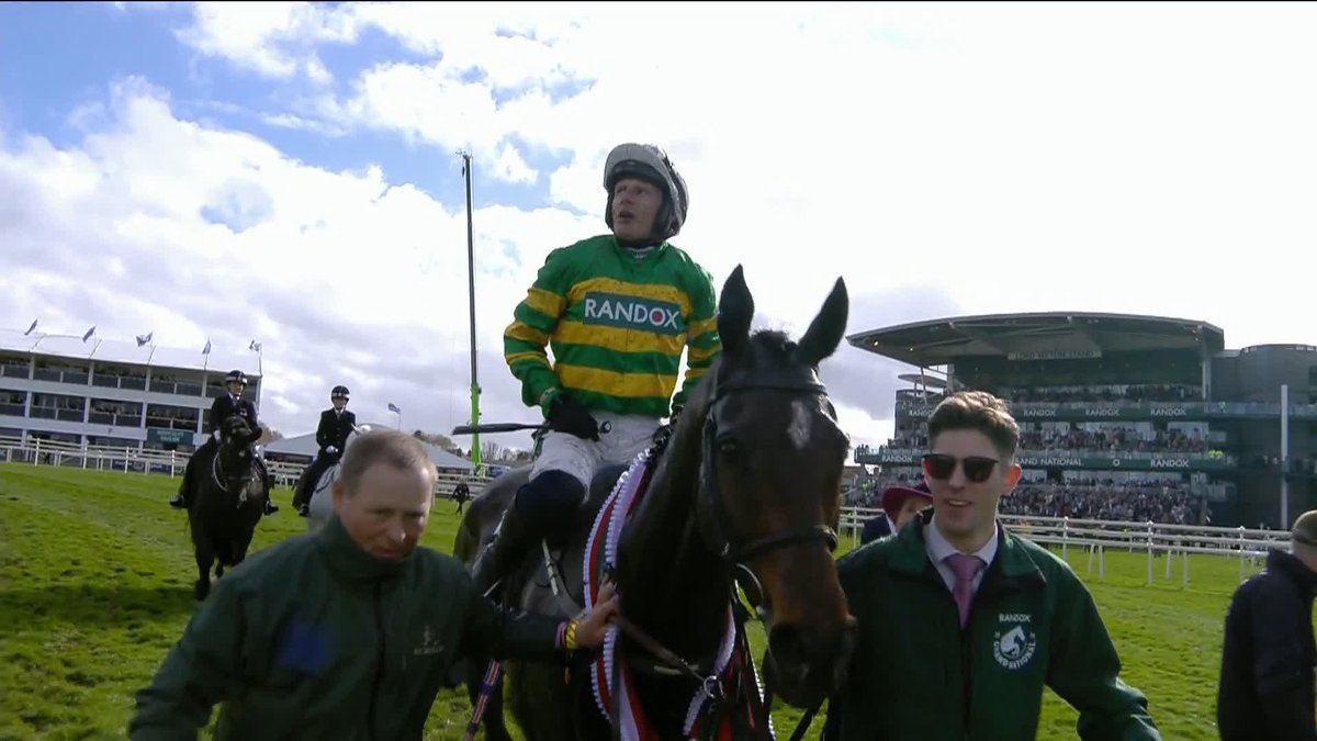"He gallops to the end of the world for you." ❤️ "It's Grand Nationals and Gold Cups, they're the pinnacle... I've got them both" 😁 #ITVRacing | Paul Townend | Willie Mullins