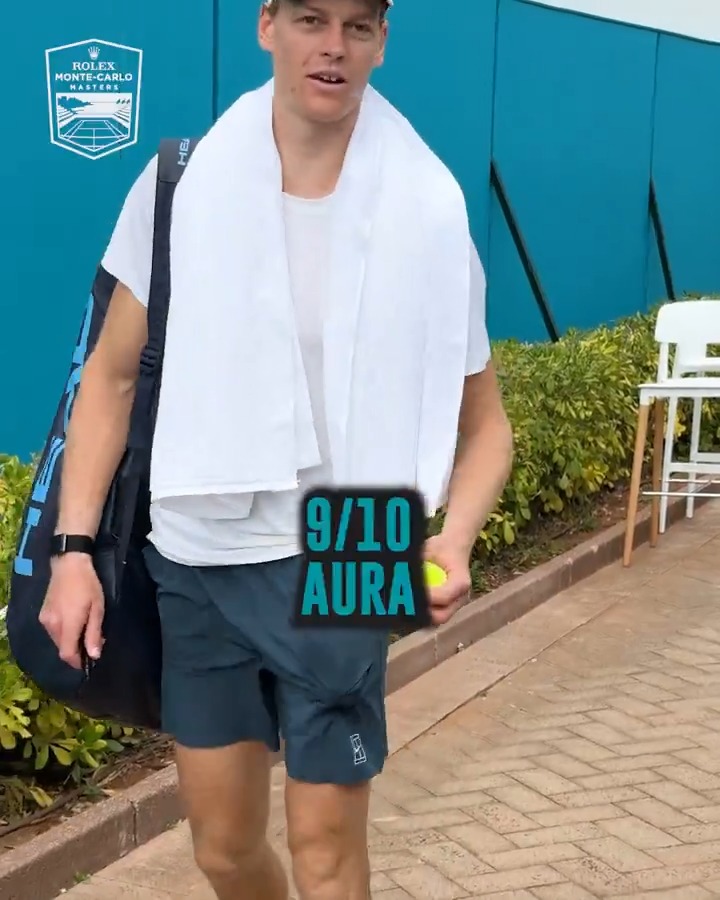 So nonchalant 😮‍💨 Who does it best? #RolexMonteCarloMasters