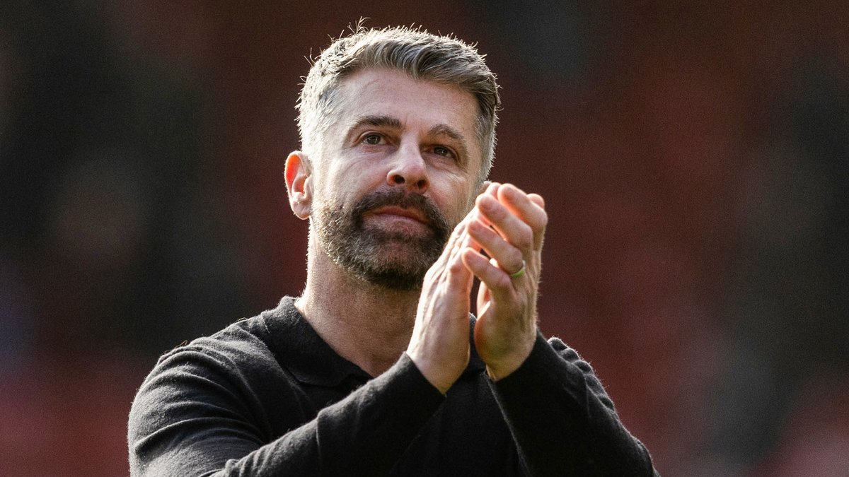 Stephen Robinson spoke to RedTV following our win against Hibernian.