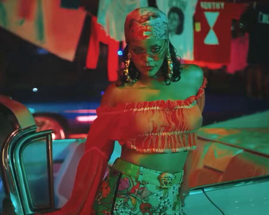Wild Thoughts - DJ Khaled feat. Rihanna &amp; Bryson Tiller (2017)