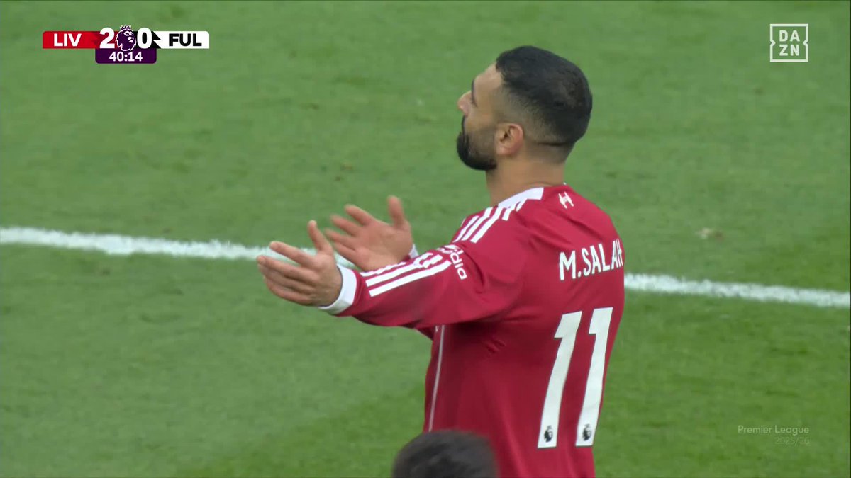 EL CORAZÓN DEL LIVERPOOL ❤️ Un gol de Mo Salah en Anfield debería ser eterno 😢 #PremierLeagueDAZN 🏴⚽