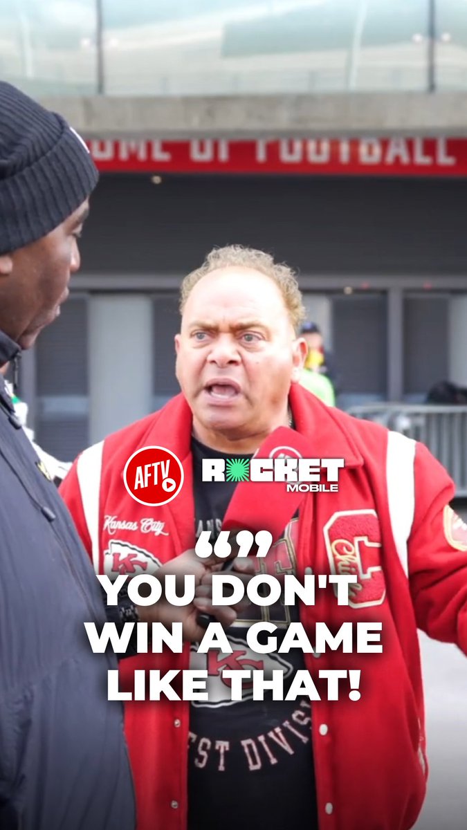 This is not how we want Arsenal to play ๐ Get unlimited data, calls and texts for just ยฃ16 a month with Rocket Mobile. Switch now ๐ #ad UK only. T&Cs apply. #FanCams #Arsenal #AFTV #Football