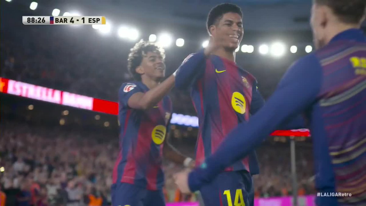 De Jong with an assist to Rashford just minutes into his return from injury 🤝