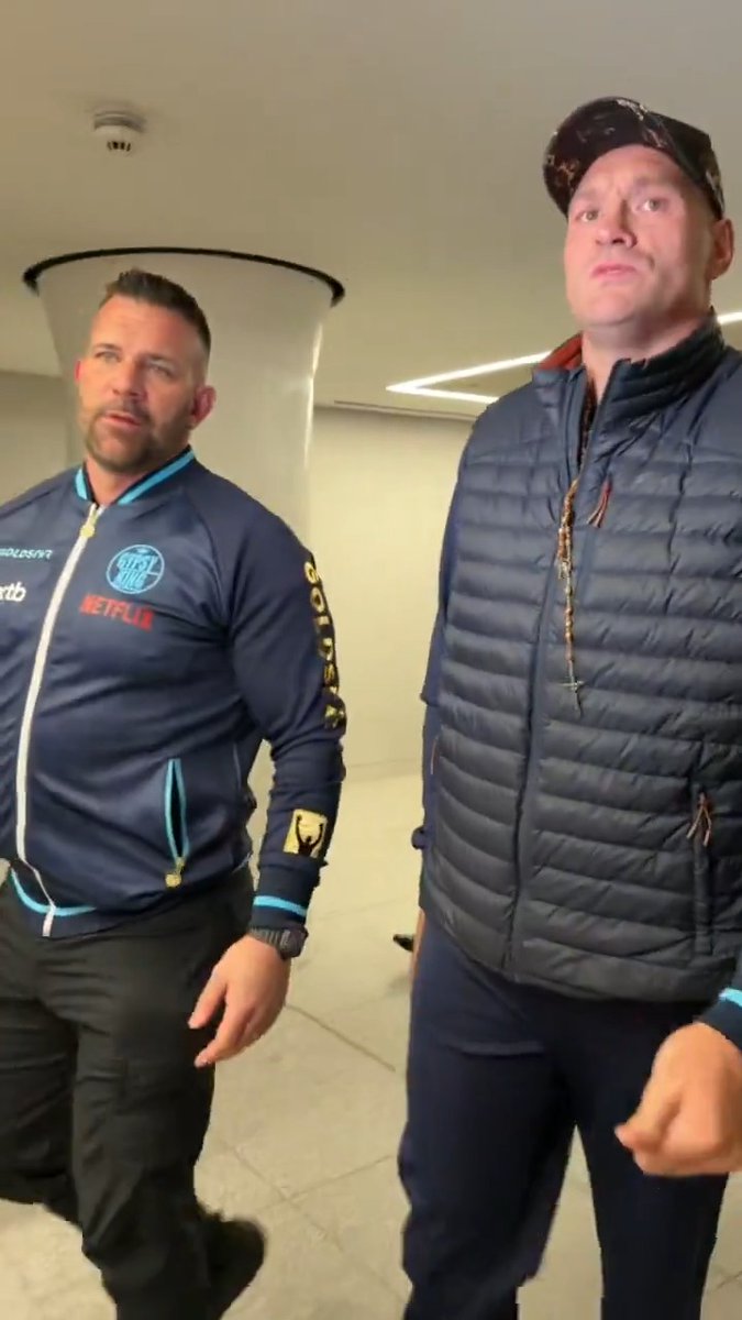 TYSON FURY HAS ARRIVED 🔥 TYSON FURY vs. ARSLANBEK MAKHMUDOV LIVE today only on Netflix 2 PM ET | 11 AM PT | 7 PM UK #FuryMakhmudov
