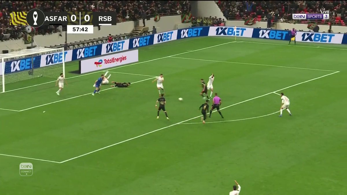 حمودان يفتتح التسجيل لفريق الجيش الملكي ⚽️🔥 #دوري_أبطال_إفريقيا | #الجيش_الملكي | #نهضة_بركان