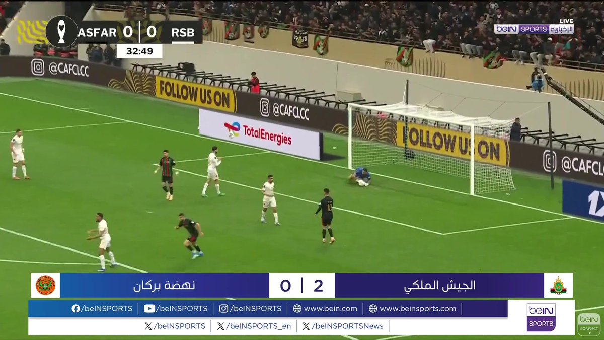 🟣🎥تقرير خاص | وضع الجيش الملكي المغربي قدماً في نهائي دوري أبطال إفريقيا بعدما حسم ذهاب نصف النهائي لمصلحته بفوزه على مواطنه نهضة بركان 2 - 0 🎙️تقرير | وائل البزرة Wael Albezreh | وائـل البـزرة
