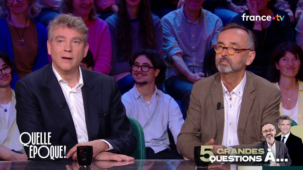Arnaud ☰ Arnaud Montebourg et Robert Ménard se prêtent au jeu de notre #Photocall 👀