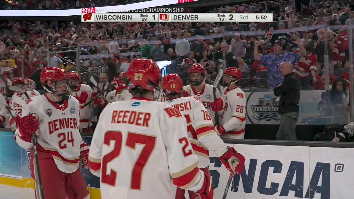 FRESHMAN KYLE CHYZOWSKI WITH THE BIGGEST GOAL OF HIS LIFE ๐ฑ Denver leads Wisconsin late in the national championship on ESPN and the ESPN App ๐