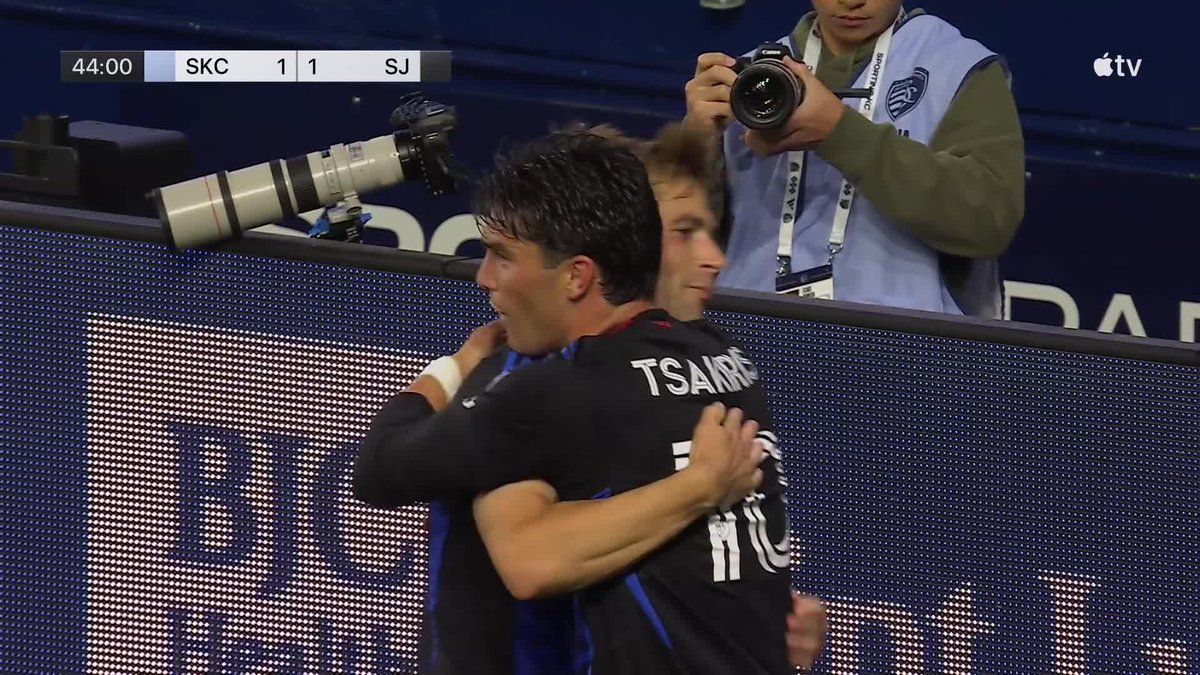 I’ve been waiting g for Niko Tsakiris to break out, for a few seasons. Look like it’s finally happening. Great game last week, and a solid assist here