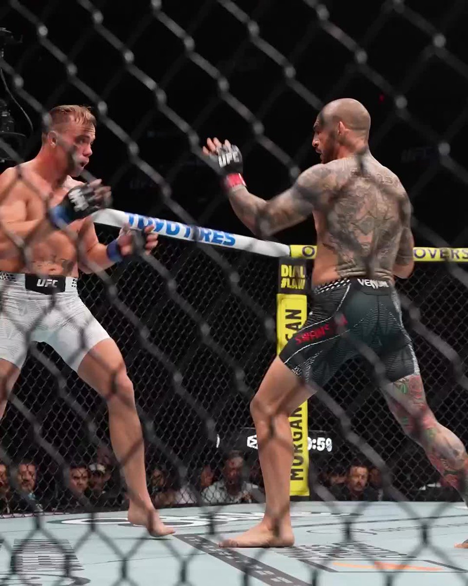 ONE FINAL HIGHLIGHT 👊 Cub Swanson ends his career with his 16th UFC featherweight win, putting him 3rd all time in UFC featherweight history! [ #UFC327 | LIVE NOW on CBS &amp; @ParamountPlus ]