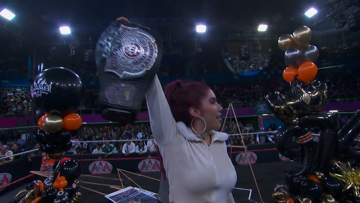 La Catalina just let Las Tóxicas know exactly who she IS! 🔥