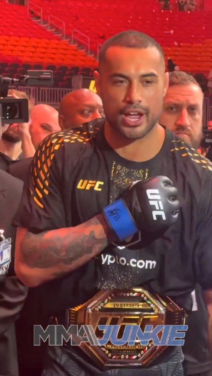 New champ Carlos Ulberg hobbles out of the cage after a stunning #UFC327 title win: How does the division proceed? 🤔