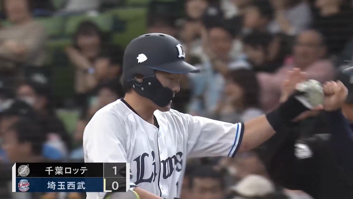 #源田壮亮 選手の適時打で同点！ 試合は延長戦へ突入します。 #seibulions #打破 #圧倒的至近距離 #プライドシリーズ