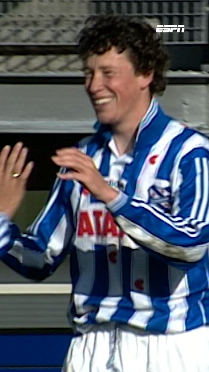 Welke VriendenLoterij Eredivisie-trainer zien we hier scoren voor Heerenveen? 🤔👀